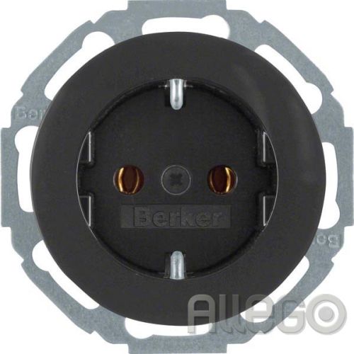 Bild: Berker SCHUKO-Steckdose sw/gl 41452045