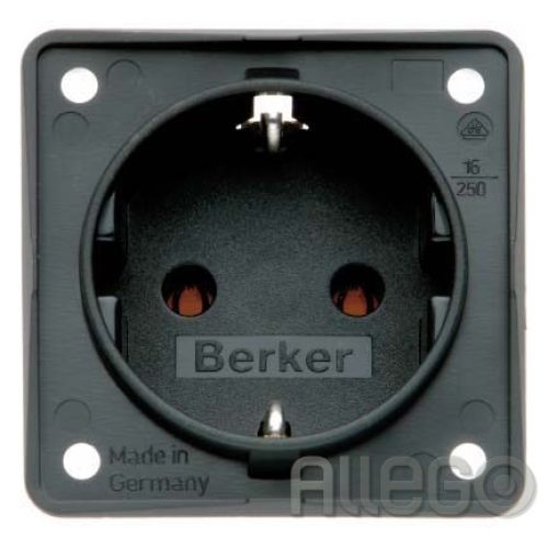 Bild: Berker SCHUKO-Steckdose sw matt 947782503