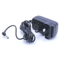 Ladegerät 32,4V AEG 140058782024 Akkus & Ladegeräte