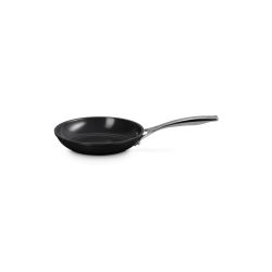 Le Creuset Essential Keramik-Antihaft Pfanne Flach, 20cm